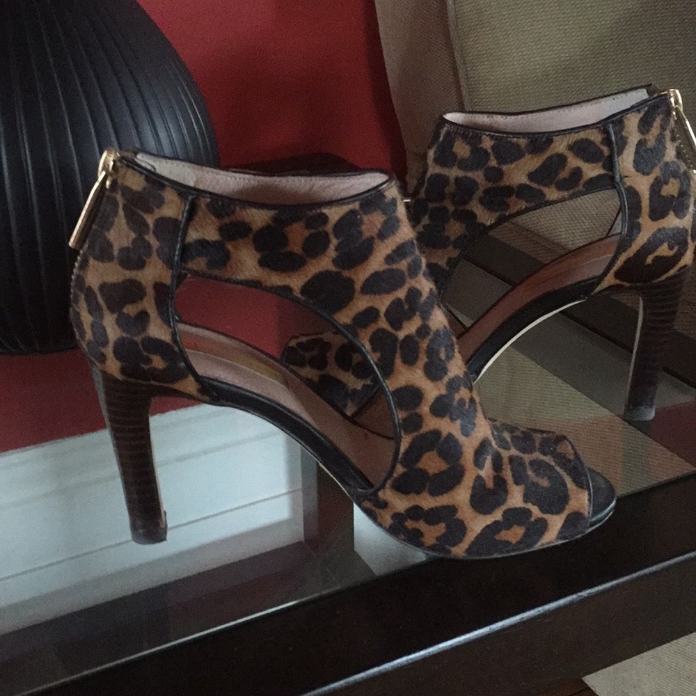 LOUISE ET CIE CALF HAIR HEELS
